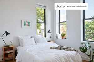 featured image of 913 Saint Marks Ave #4