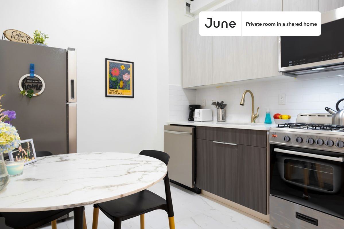 111 E 38th St, New York, NY 10016 #3 - Photo 5 of 6