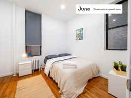 featured image of 256 W 108th St, New York, NY 10025 #4