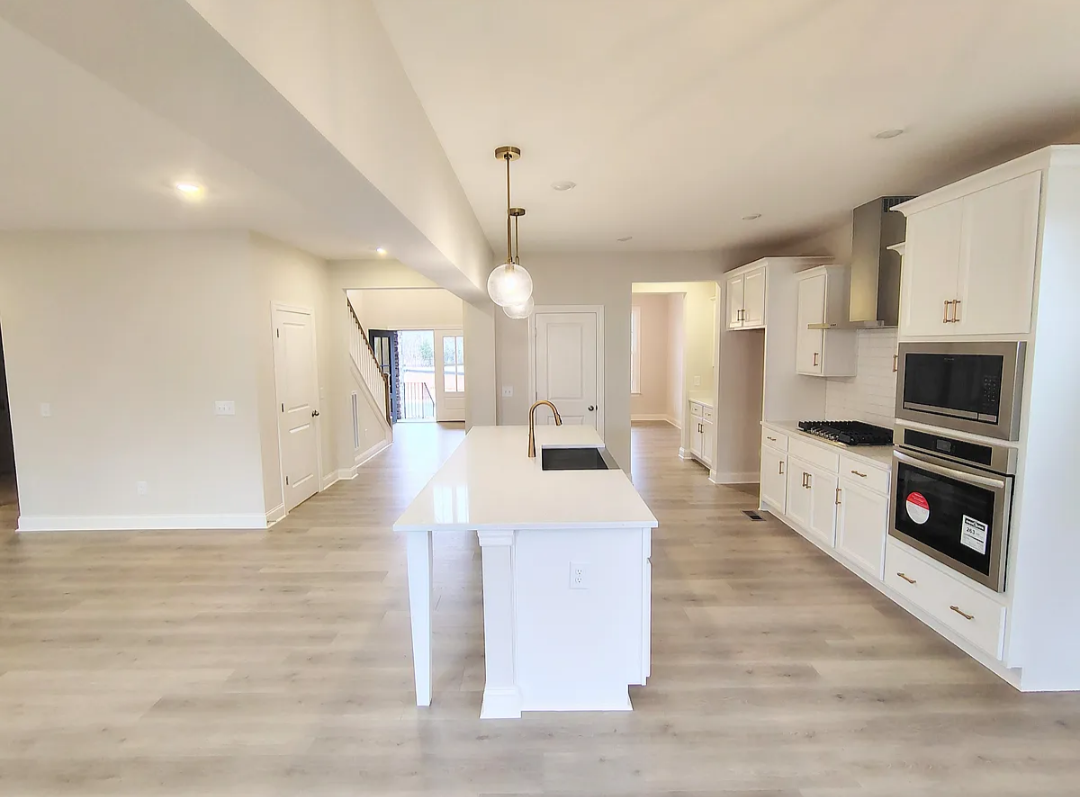 7906 Pine St #1 - Photo 7 of 23