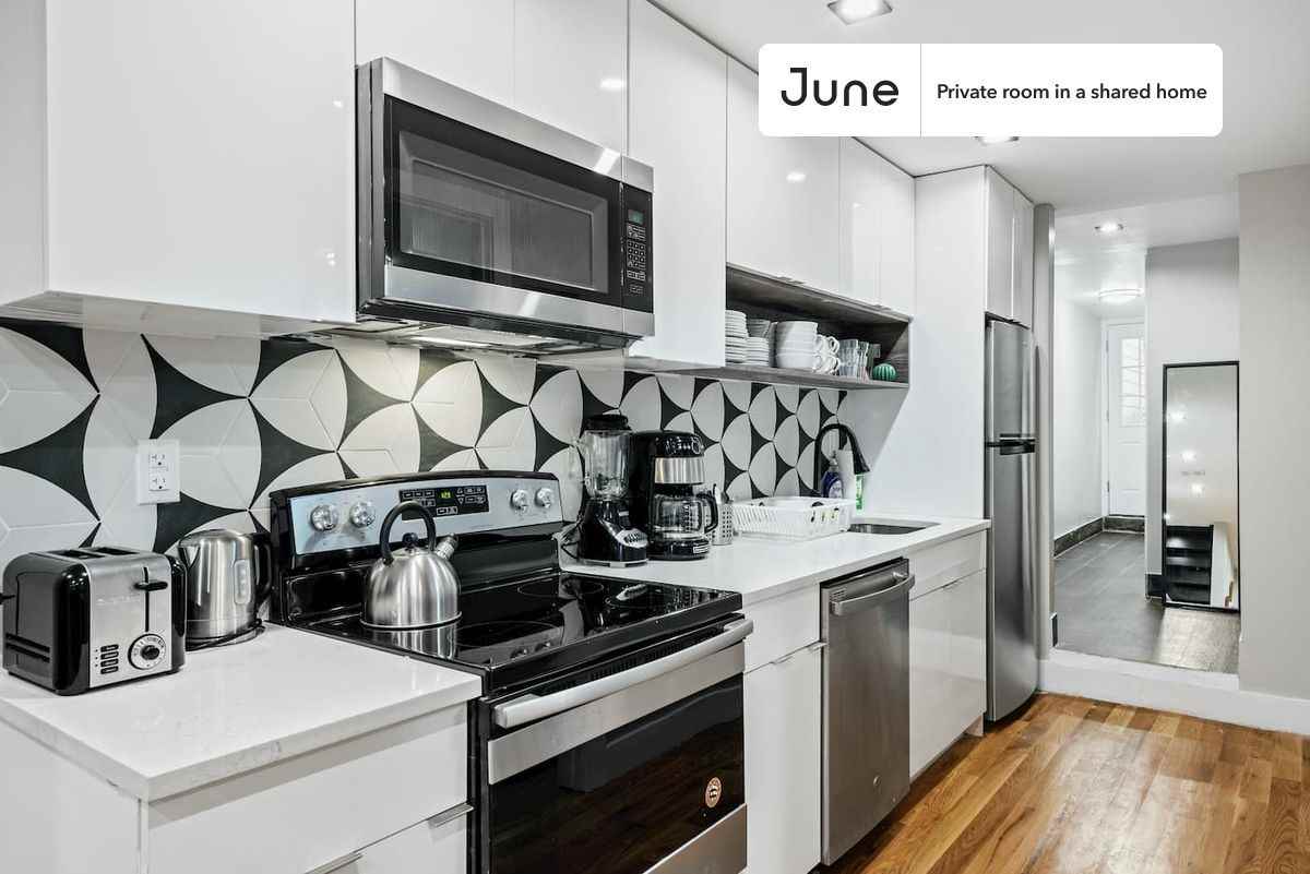 780 Lafayette Ave, Brooklyn, NY, 11221 #3 - Photo 7 of 11