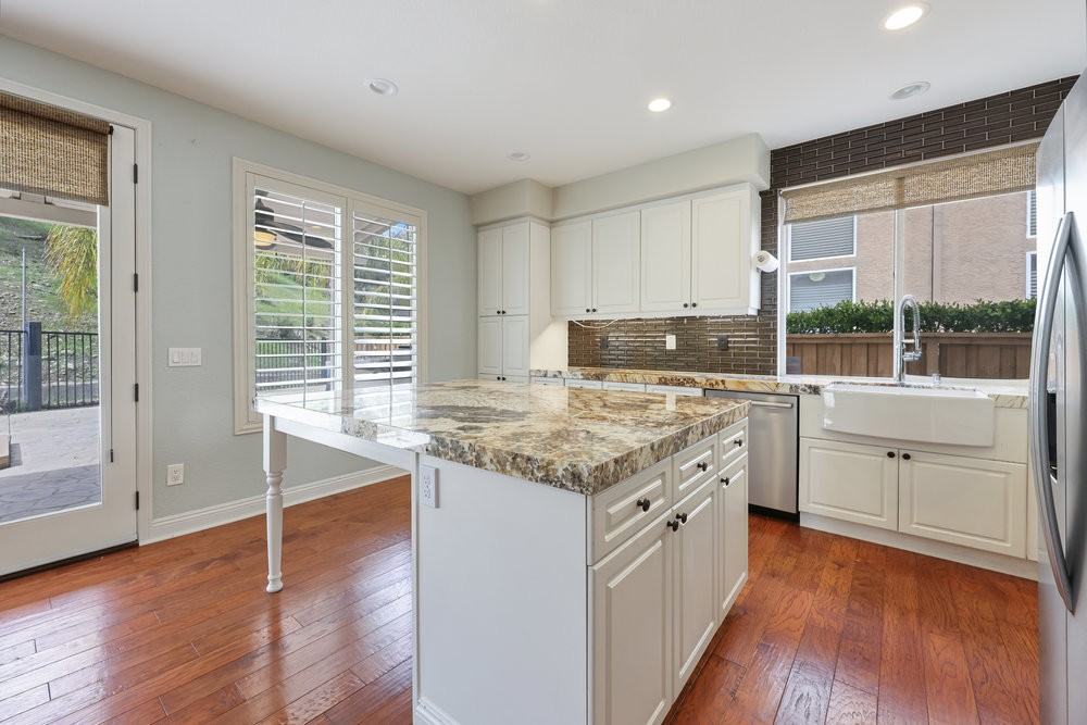 11920 Mil Pitrero Rd #11920 - Photo 4 of 31