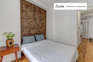 featured image of 118 East 102nd St, New York, NY 10029 #1