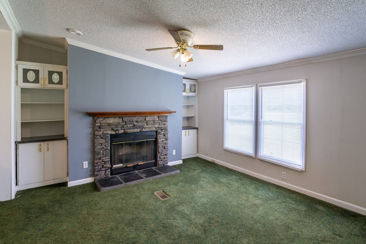 3225 Melba Dr #1 - Photo 4 of 9