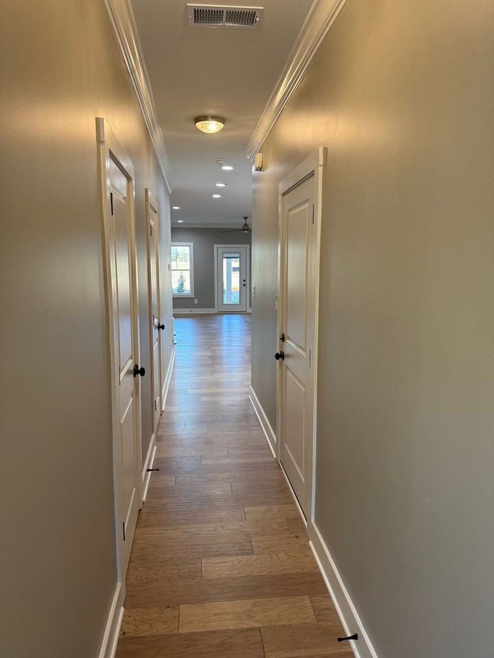 Mount Victor Townhomes - Photo 4 of 50