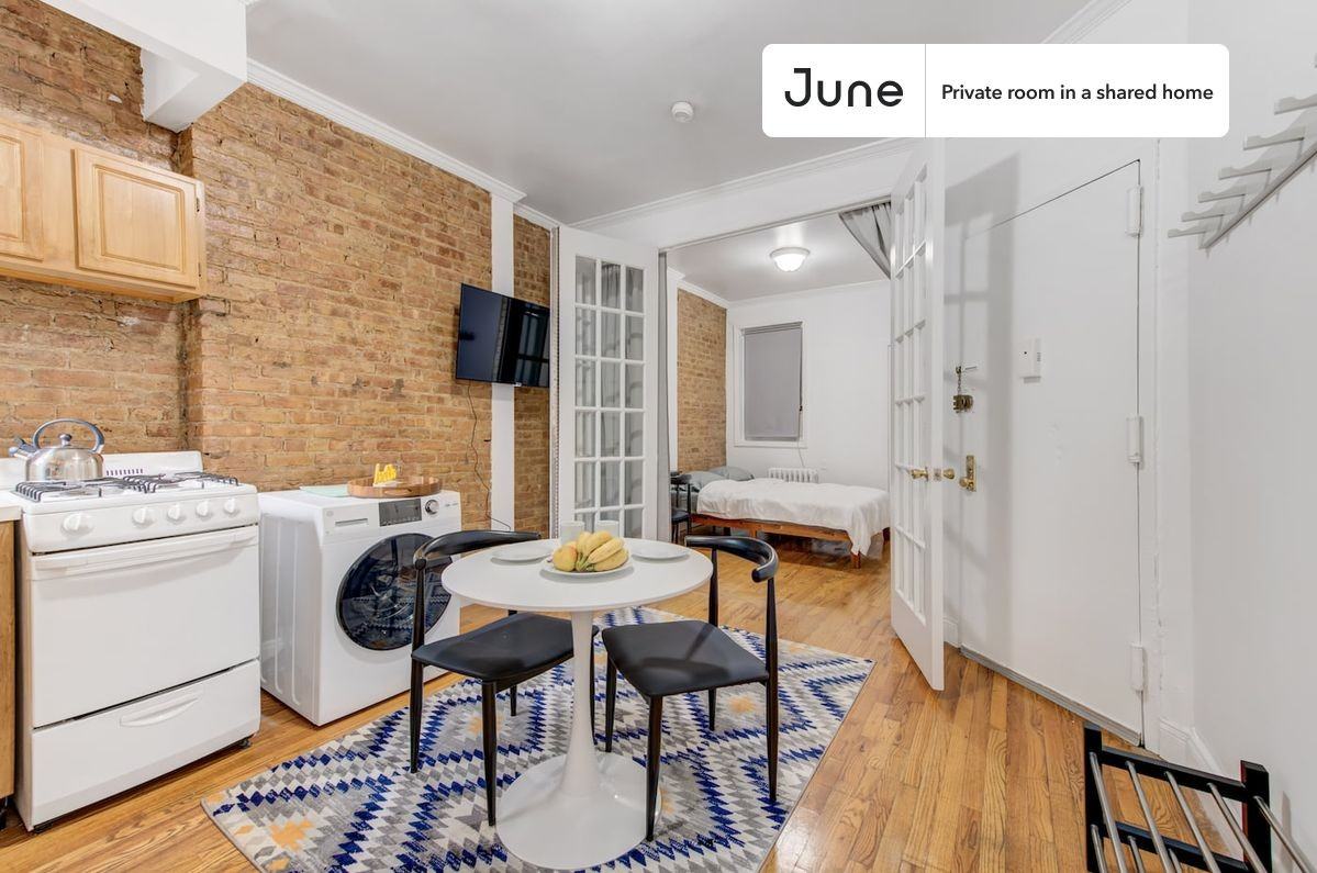 118 East 102nd St, New York, NY 10029 #1 - Photo 6 of 10