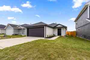 featured image of 172 Bull Lake Cir