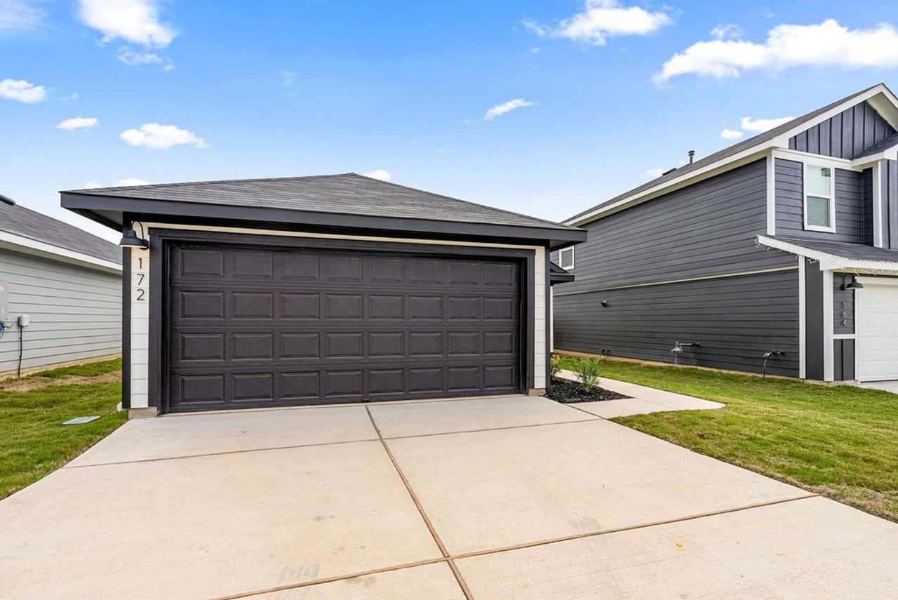 172 Bull Lake Cir - Photo 2 of 18