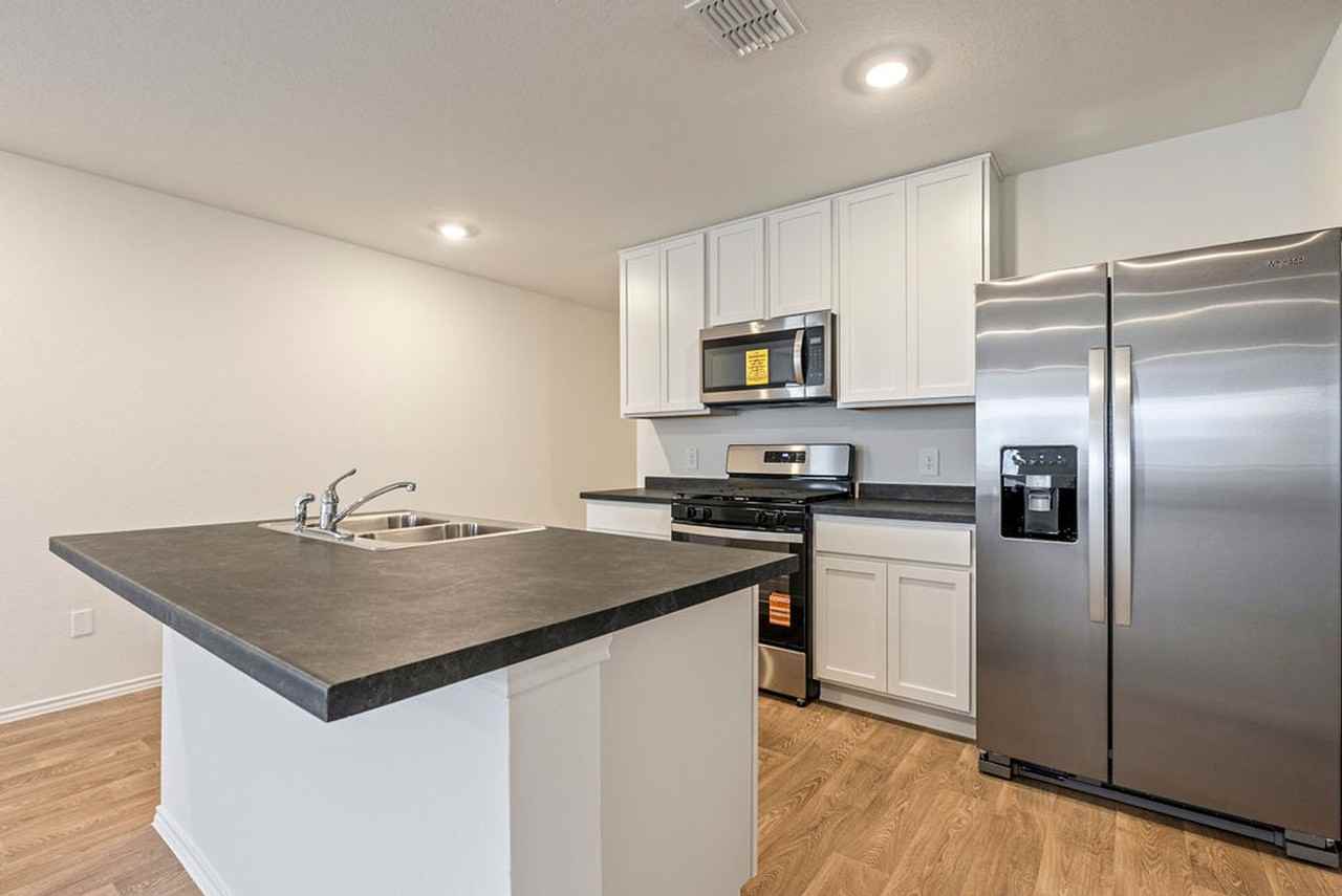 172 Bull Lake Cir - Photo 6 of 18