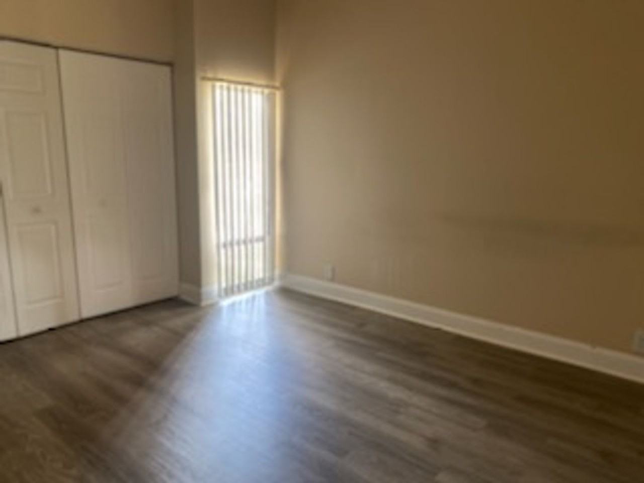 260 W Van Fleet Dr #14 - Photo 2 of 5