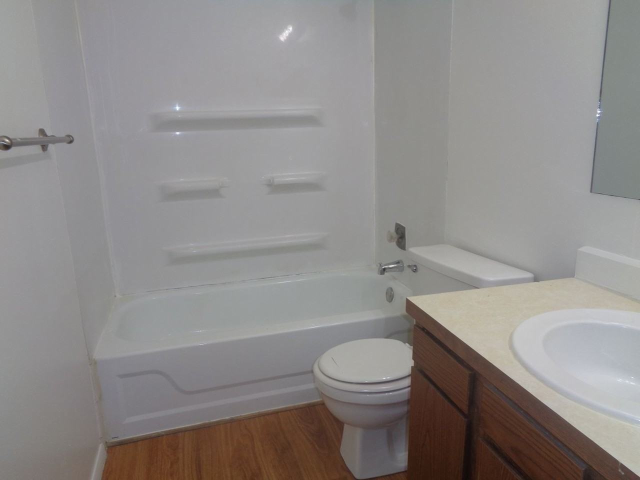 5519 S 31st St #5 - Photo 2 of 7