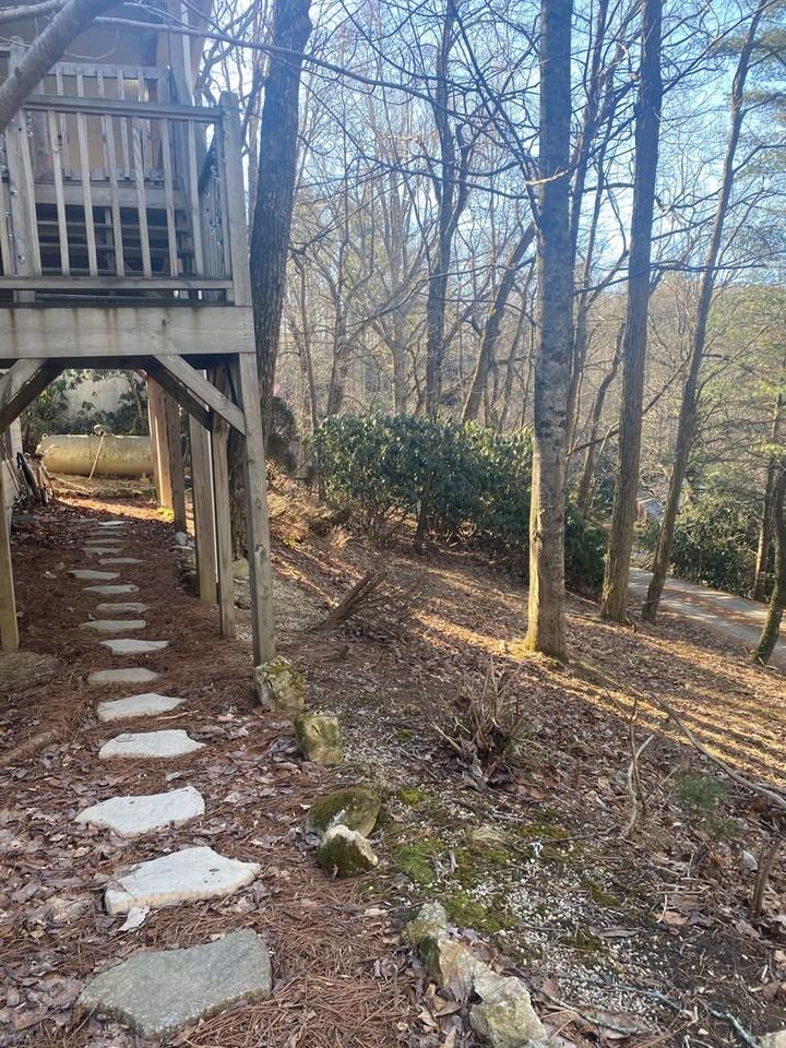 131 Hummingbird Hill Dr - Photo 2 of 34