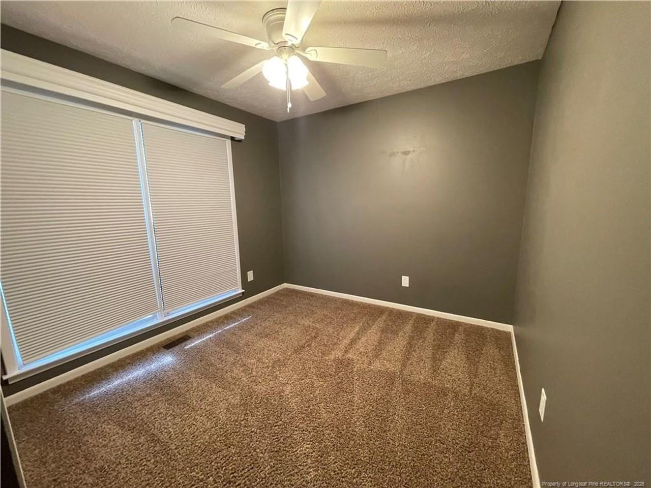 5734 Waters Edge Dr - Photo 6 of 10