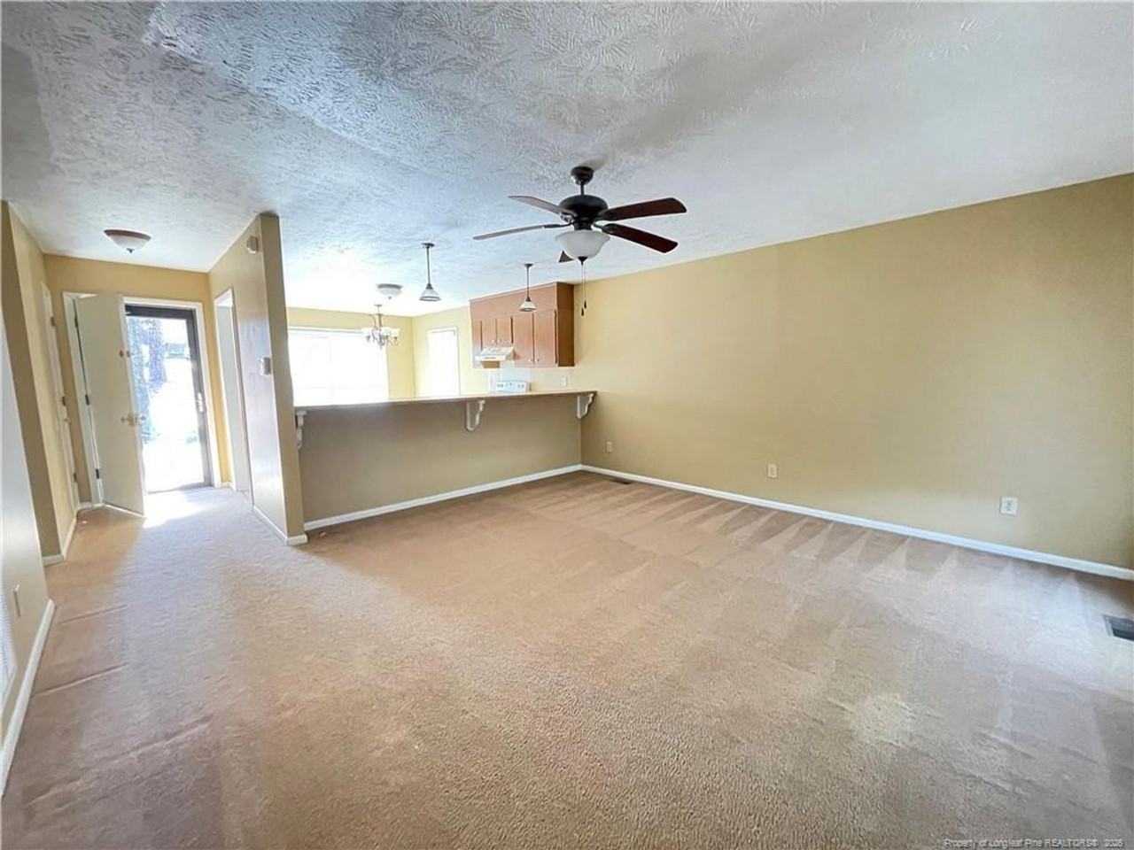 5736 Waters Edge Dr - Photo 6 of 12