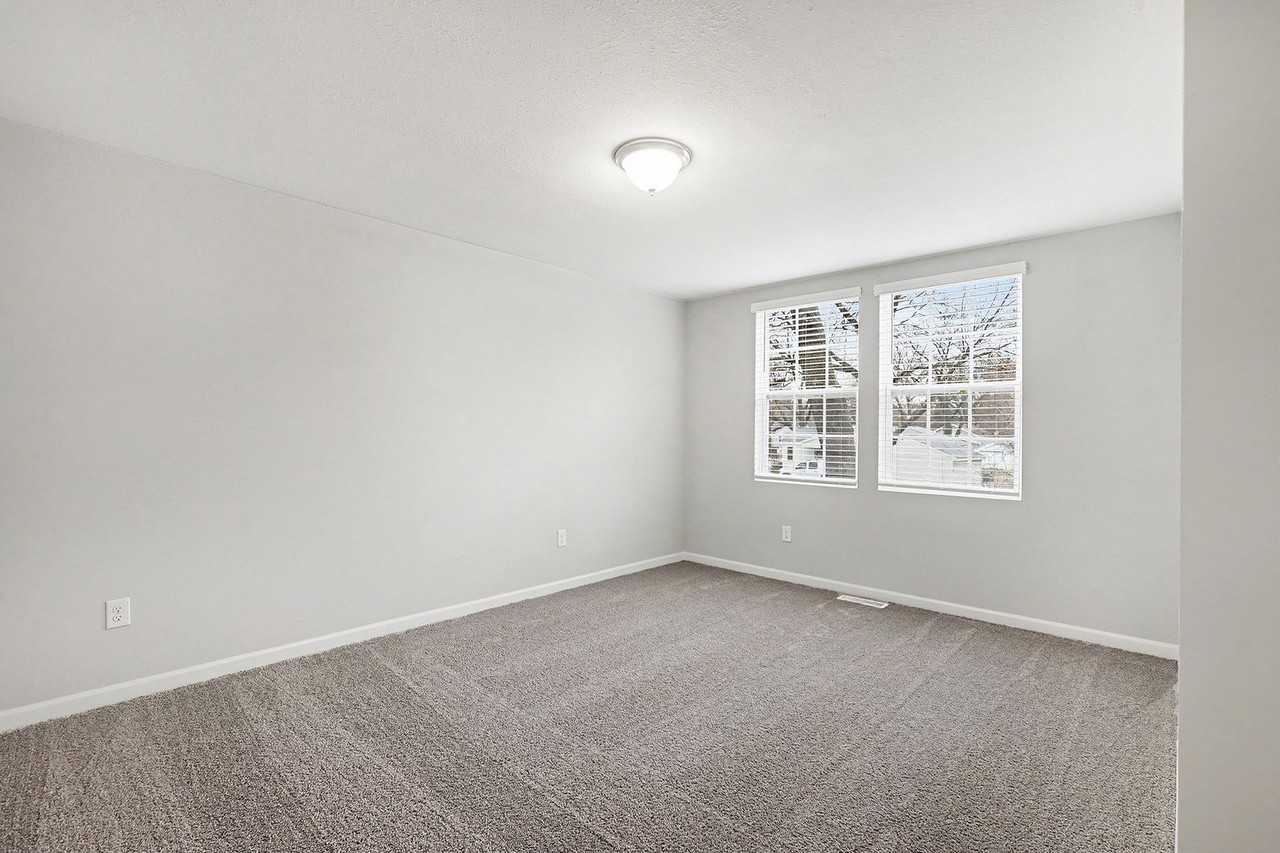 1778 Pine St - Photo 7 of 19