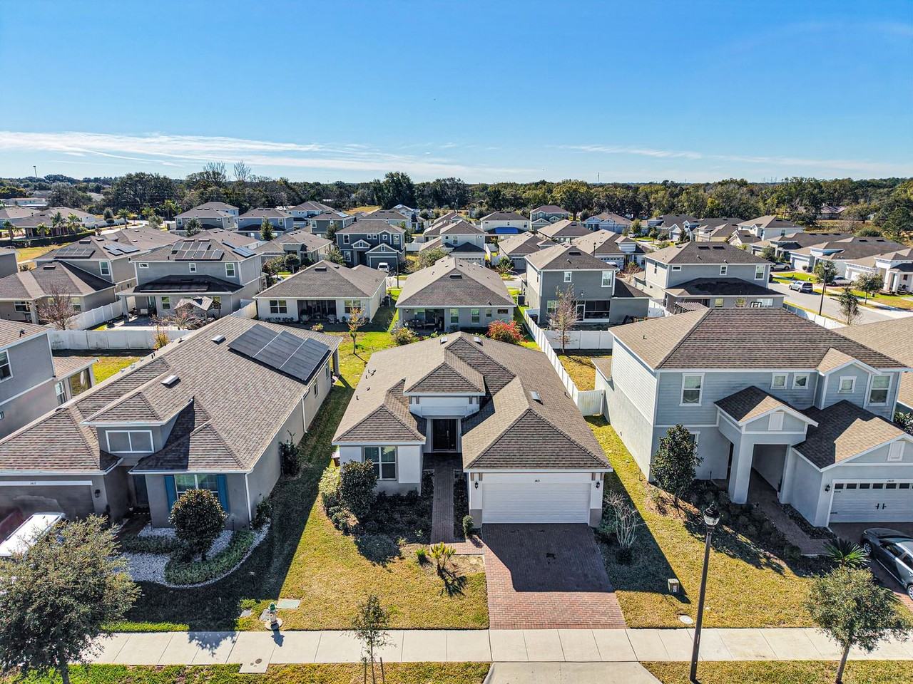 1413 Rosedale Rd - Photo 2 of 34