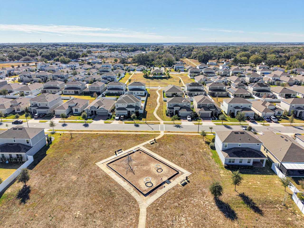 1413 Rosedale Rd - Photo 5 of 34