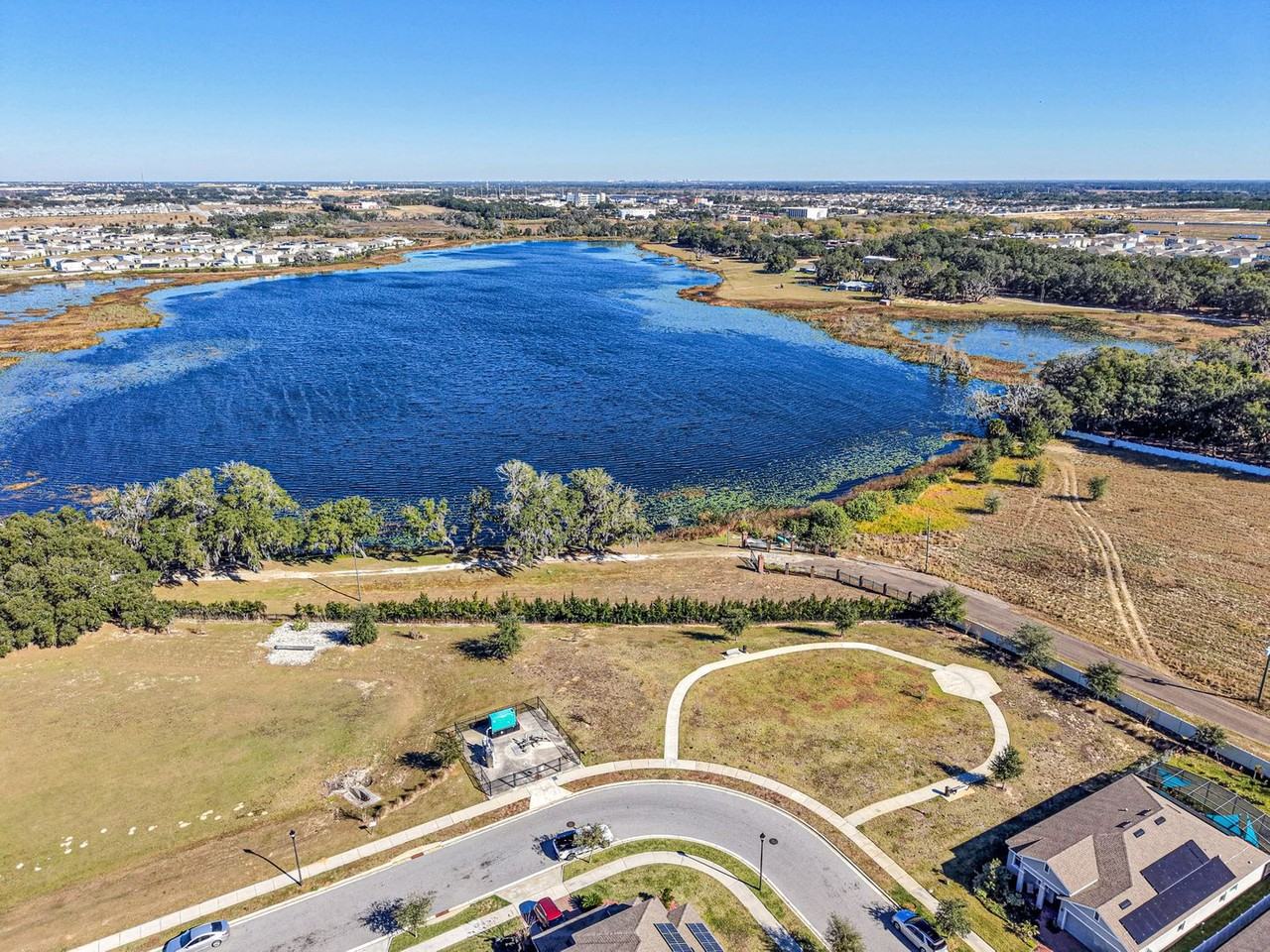 1413 Rosedale Rd - Photo 6 of 34