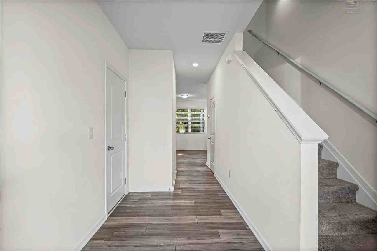 457 Union Station St - Photo 2 of 29