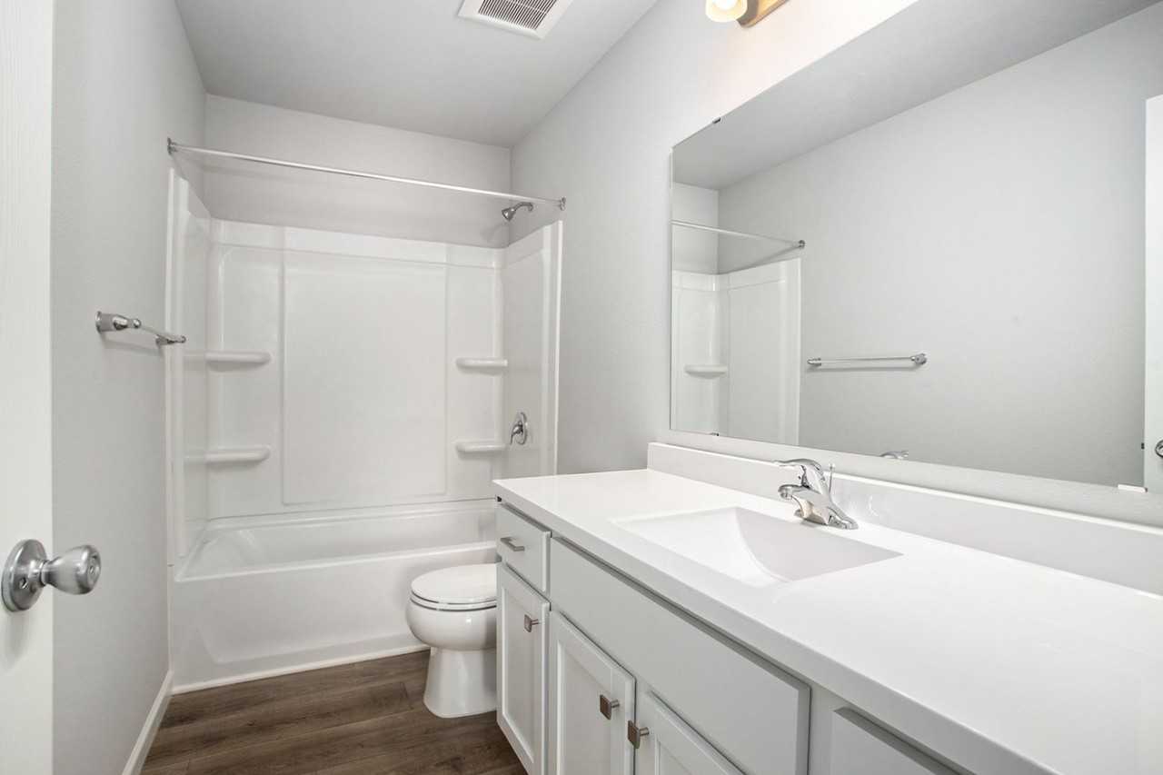 372 Sherman St - Photo 5 of 21