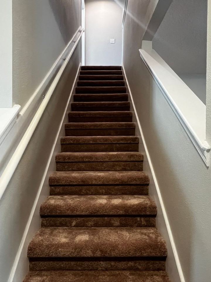 214 Brooklet Cir - Photo 7 of 21