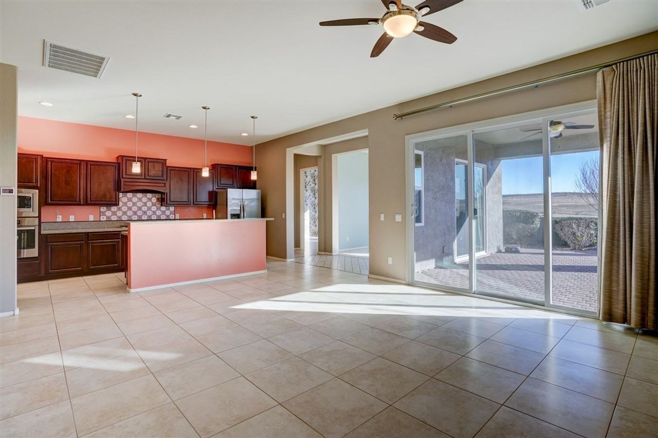 797 N Soliz St - Photo 7 of 45