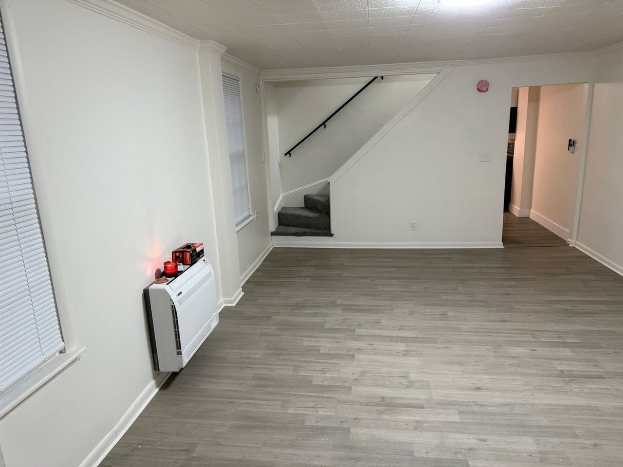 6313 Windsor Mill Rd - Photo 2 of 23