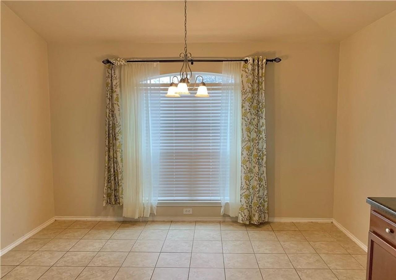 2103 Scott Dr - Photo 6 of 14