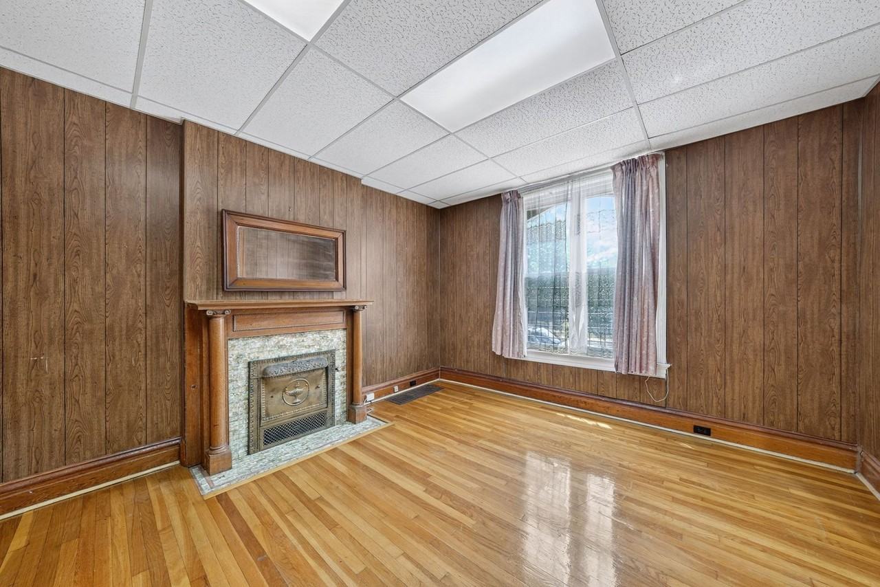 2811 Juniata St - Photo 4 of 15