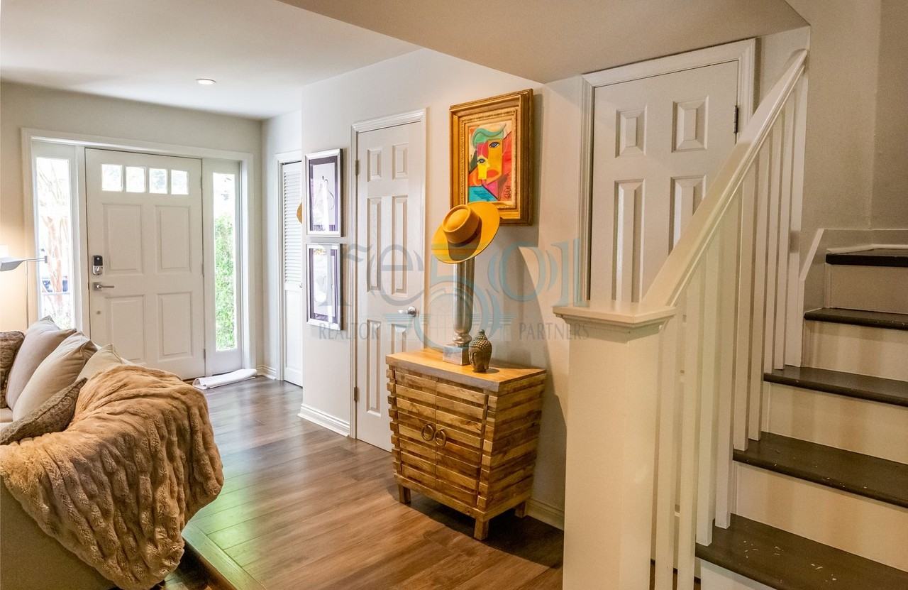 124 Cambridge Place Dr - Photo 7 of 32