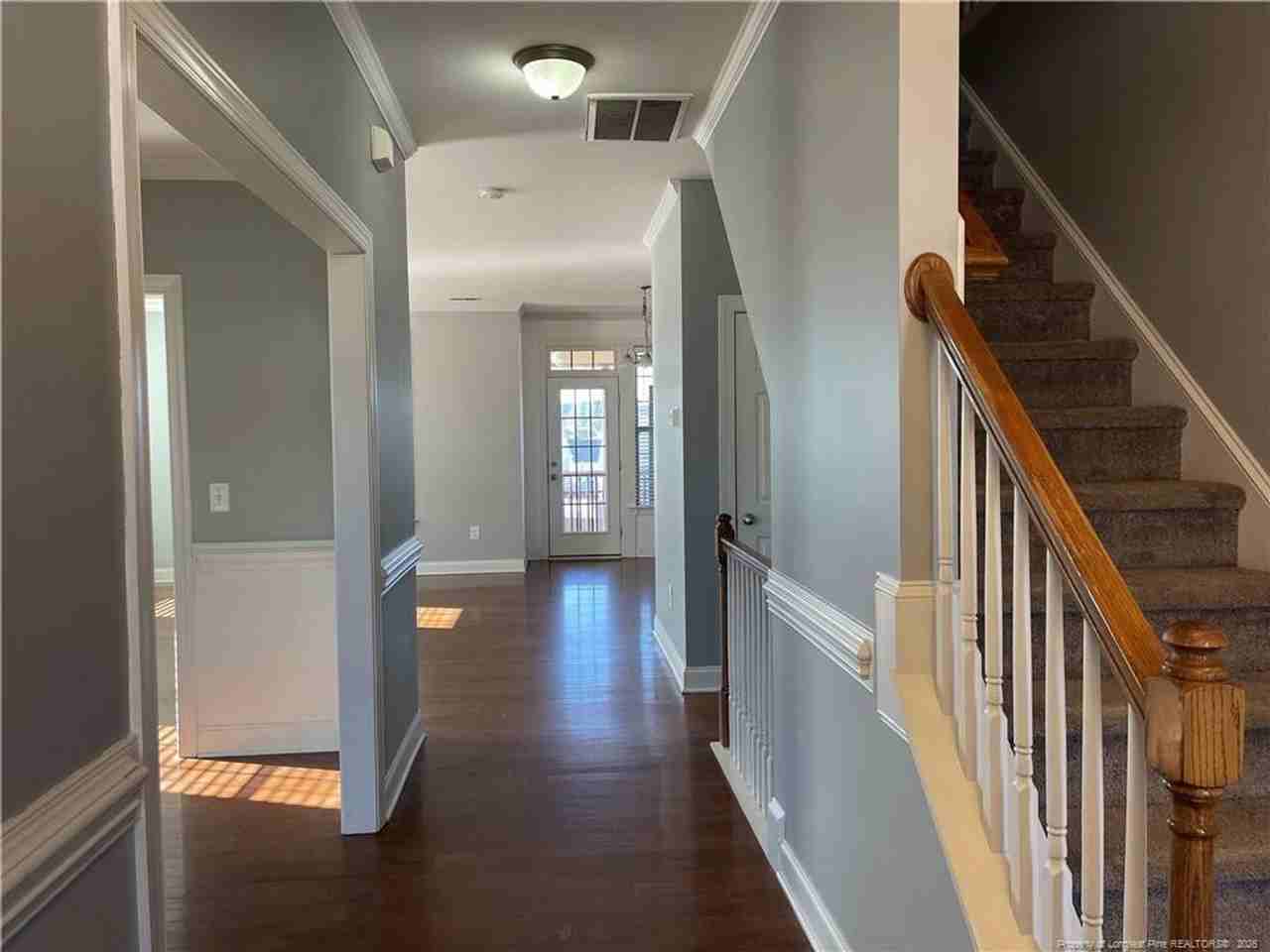 86 Marquis Dr - Photo 2 of 32