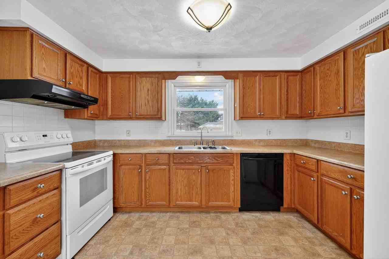 6644 Ravenwood Ave Nw - Photo 7 of 24