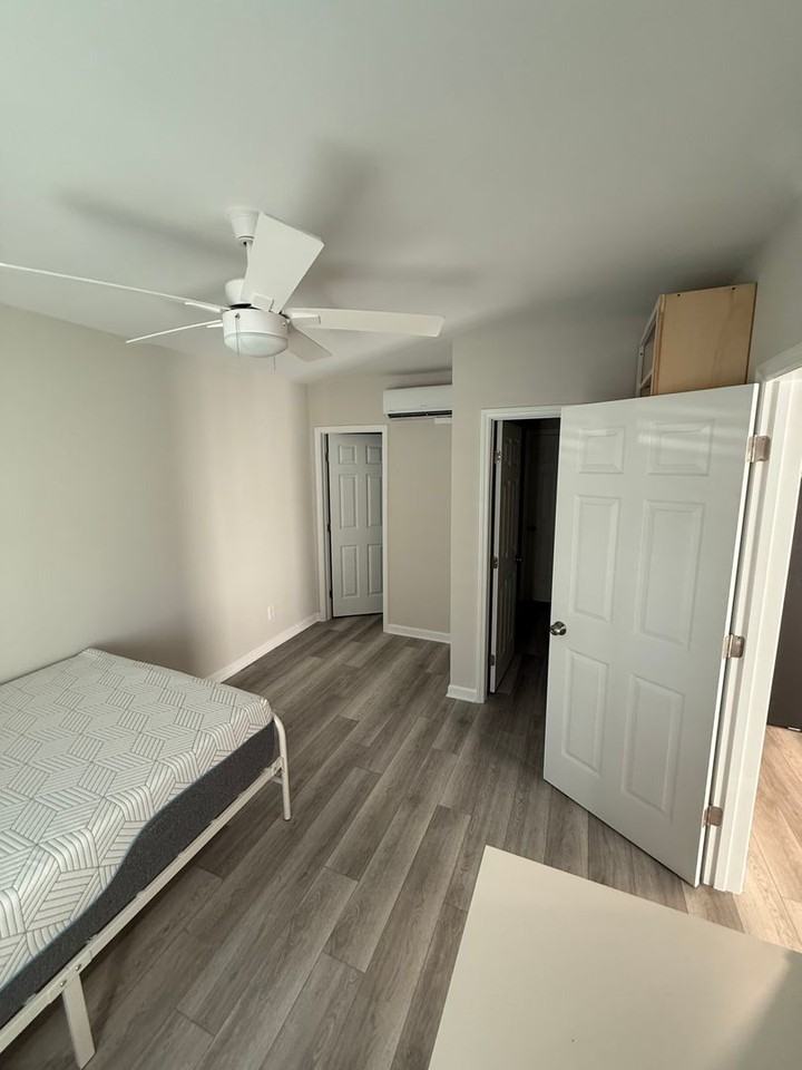 809 Old Pittsboro Rd - Photo 5 of 9