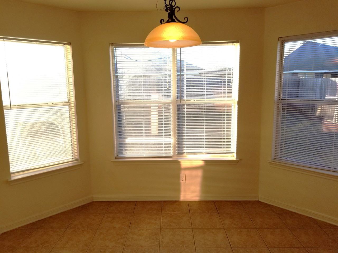 3107 Lavender Ln #1 - Photo 5 of 15