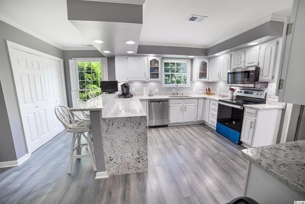 1150 Waterway Ln - Photo 6 of 32