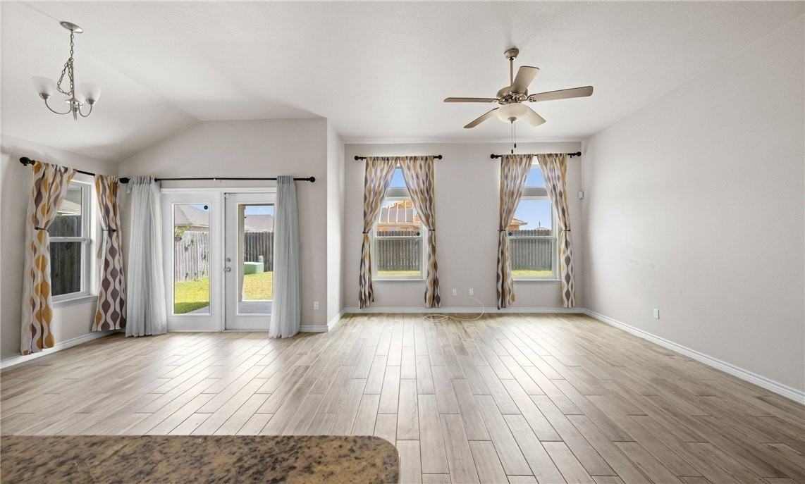 7702 Stampede Dr - Photo 4 of 15