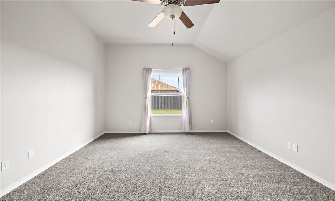 7702 Stampede Dr - Photo 5 of 15