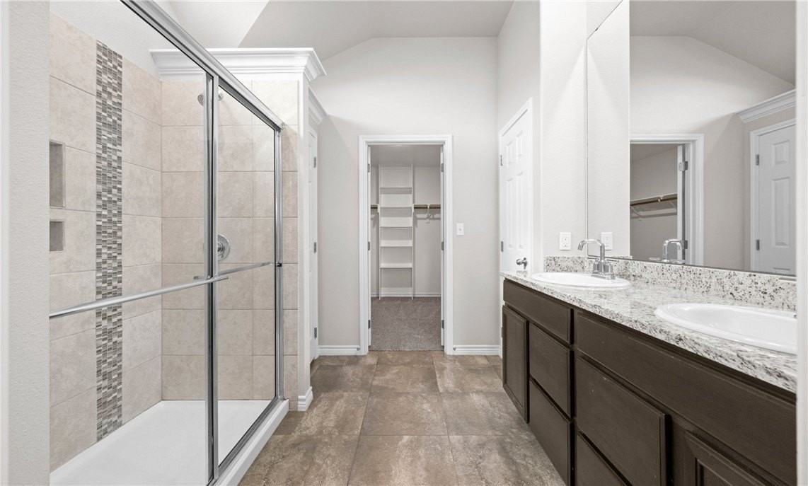 7702 Stampede Dr - Photo 7 of 15