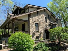 7049 Riverside Dr - Photo 1 of 1