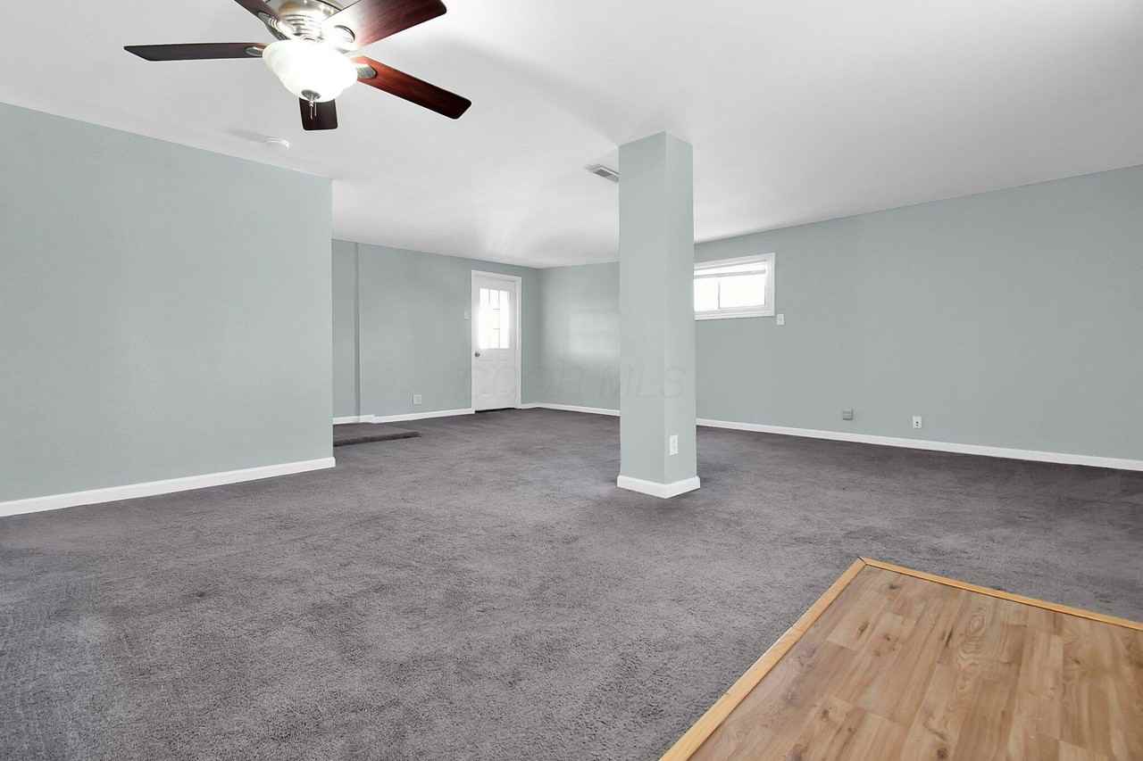 4344 Broadhurst Dr - Photo 4 of 25