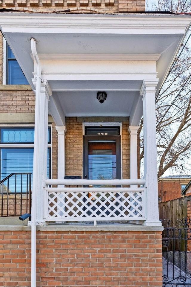 726 Kerr St - Photo 4 of 31