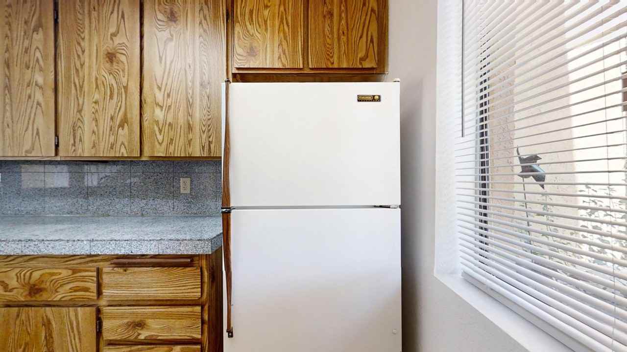 48255 Monroe St Apt 2 #2 - Photo 5 of 35