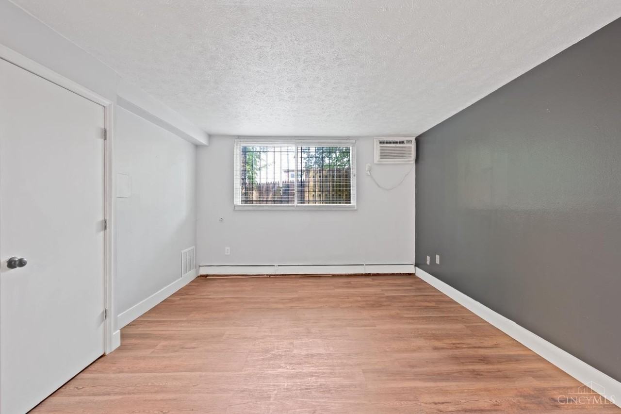 2635 Stanton Ave Apt 3 #3 - Photo 2 of 10