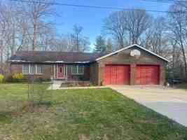 featured image of 12200 Maple Dr