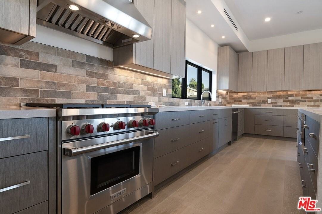 10563 Ashton Ave Apt 2 #2 - Photo 6 of 24