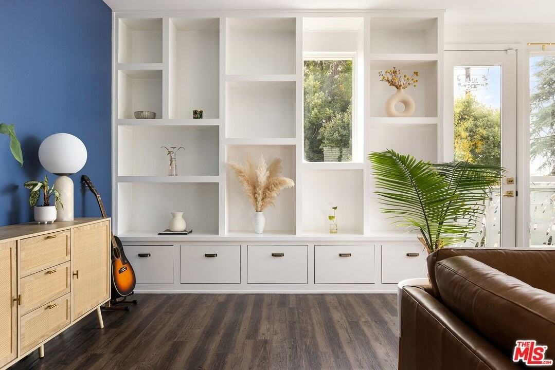 6074 W Studio Ct - Photo 7 of 18