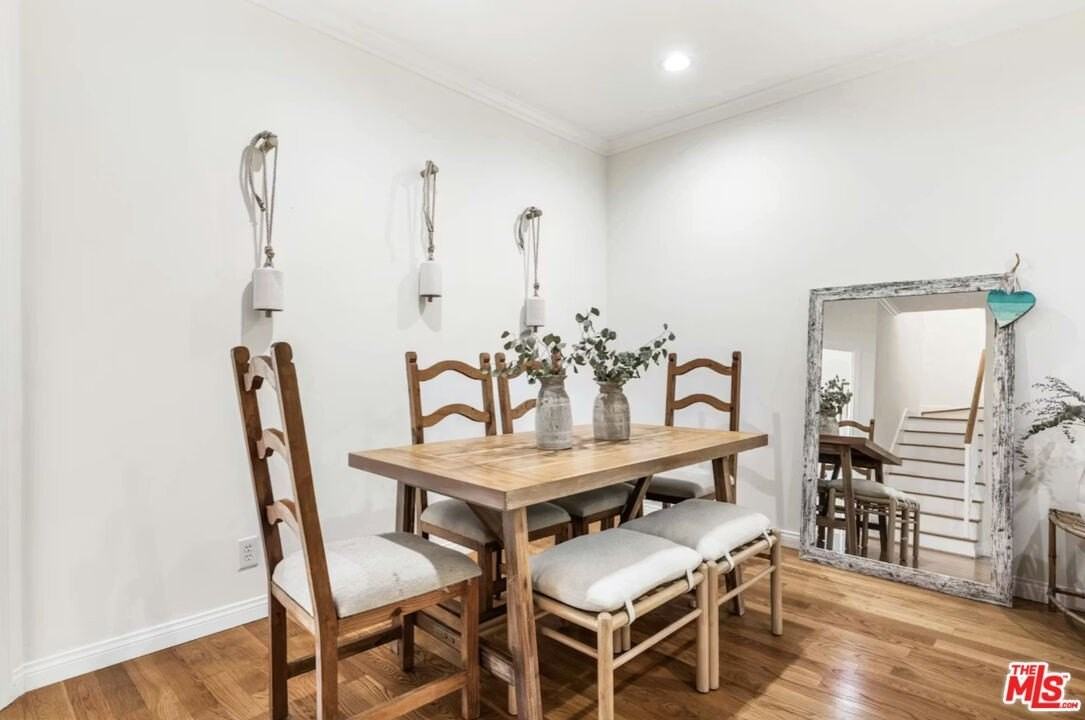 1108 18th St Apt 5 #5 - Photo 4 of 11