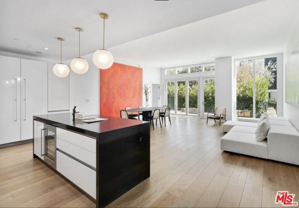 9000 W 3rd St Unit 106 #106