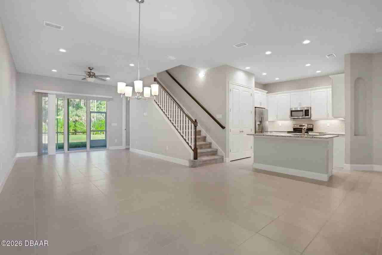 78 Longridge Ln - Photo 4 of 41