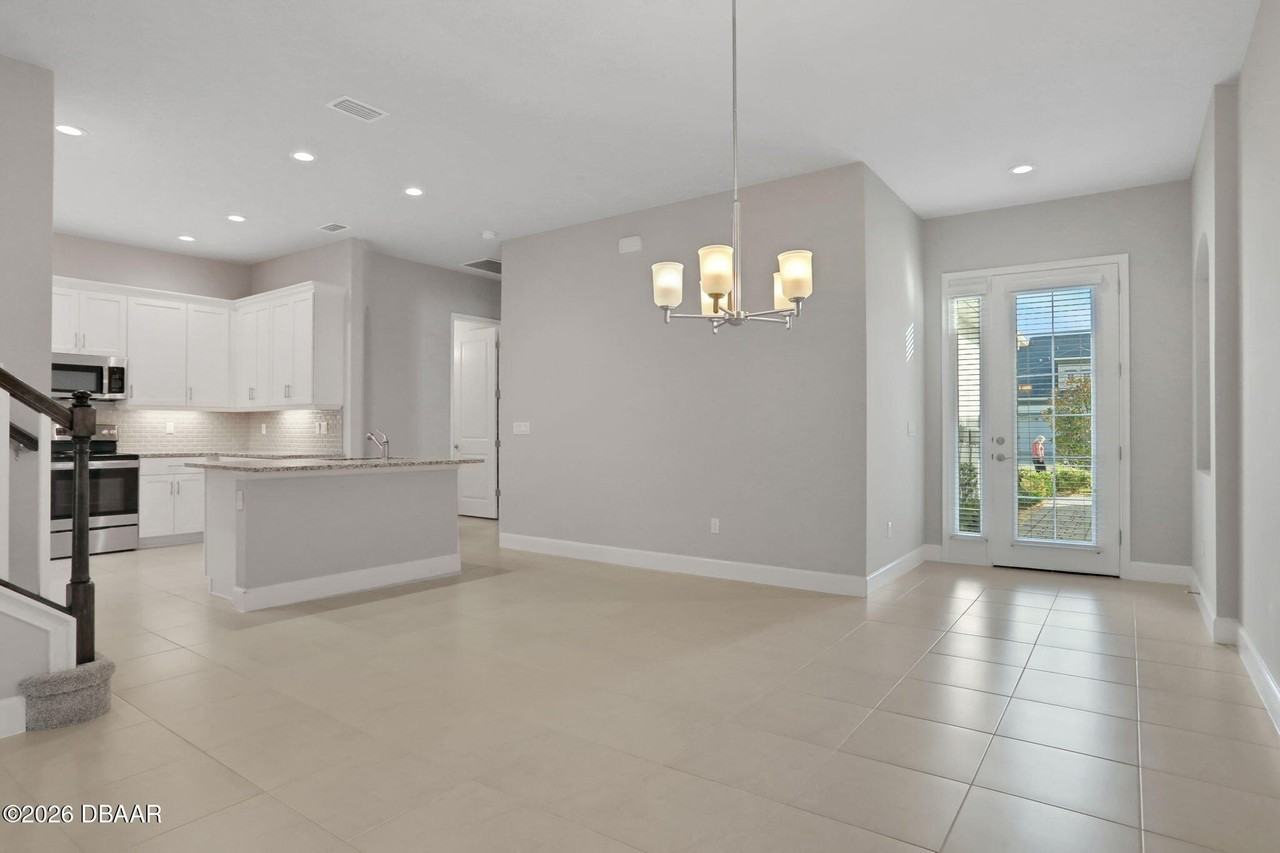 78 Longridge Ln - Photo 5 of 41